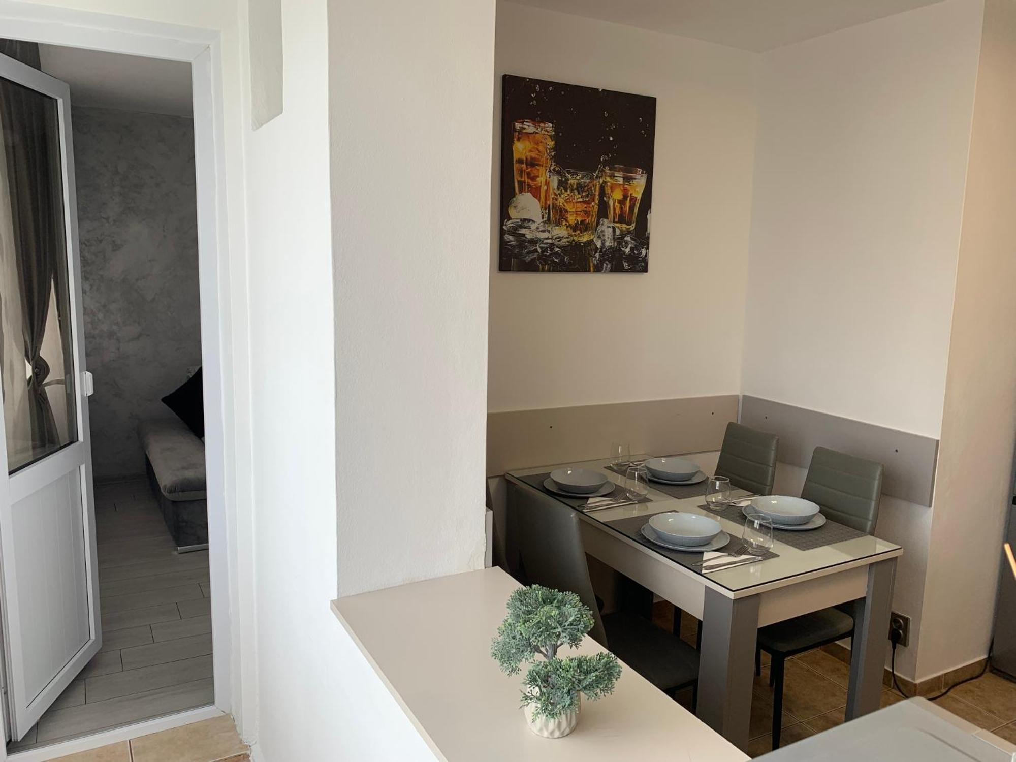 Victoriei Boulevard Private Apartment Braşov Eksteriør bilde