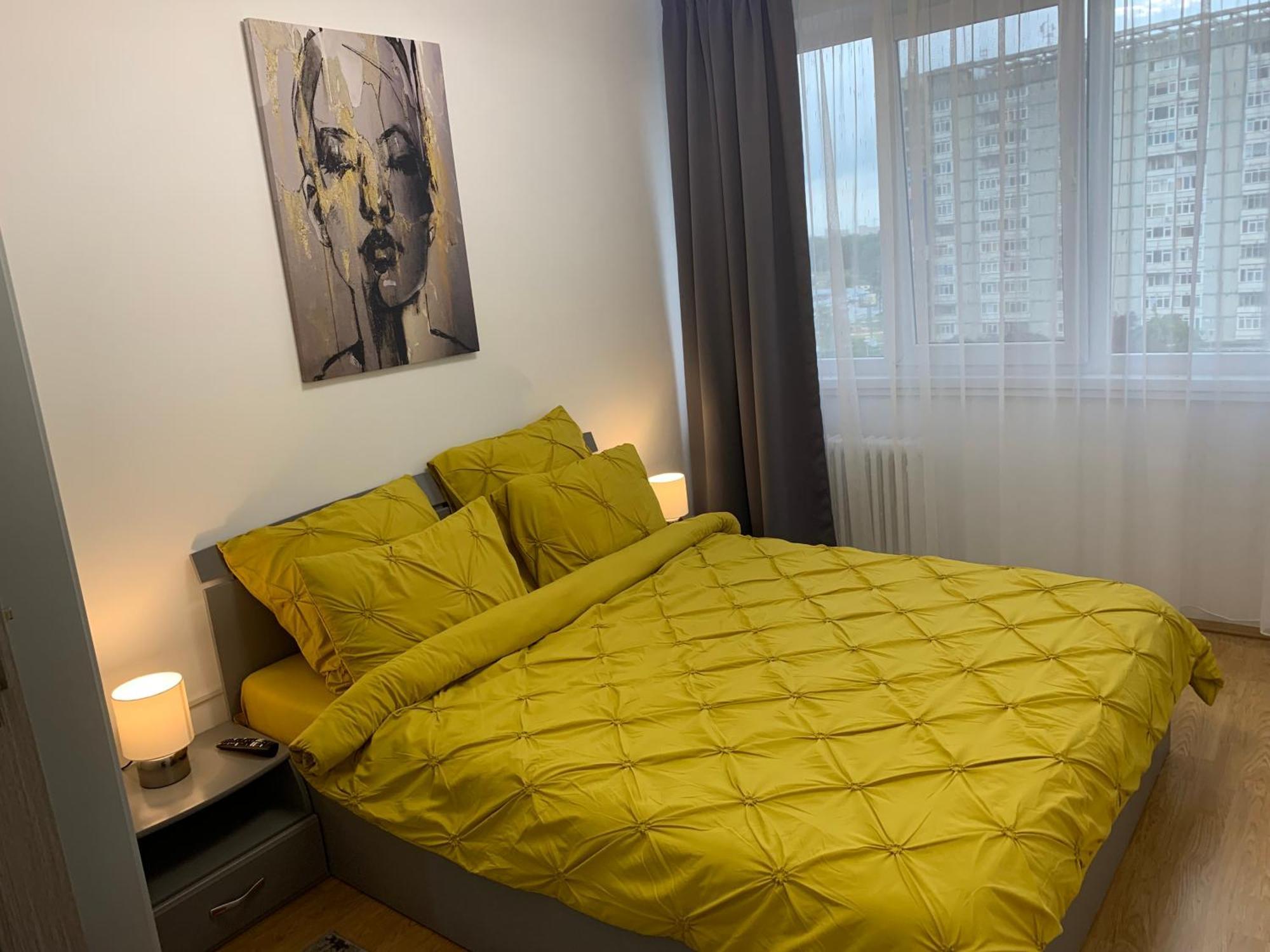 Victoriei Boulevard Private Apartment Braşov Eksteriør bilde